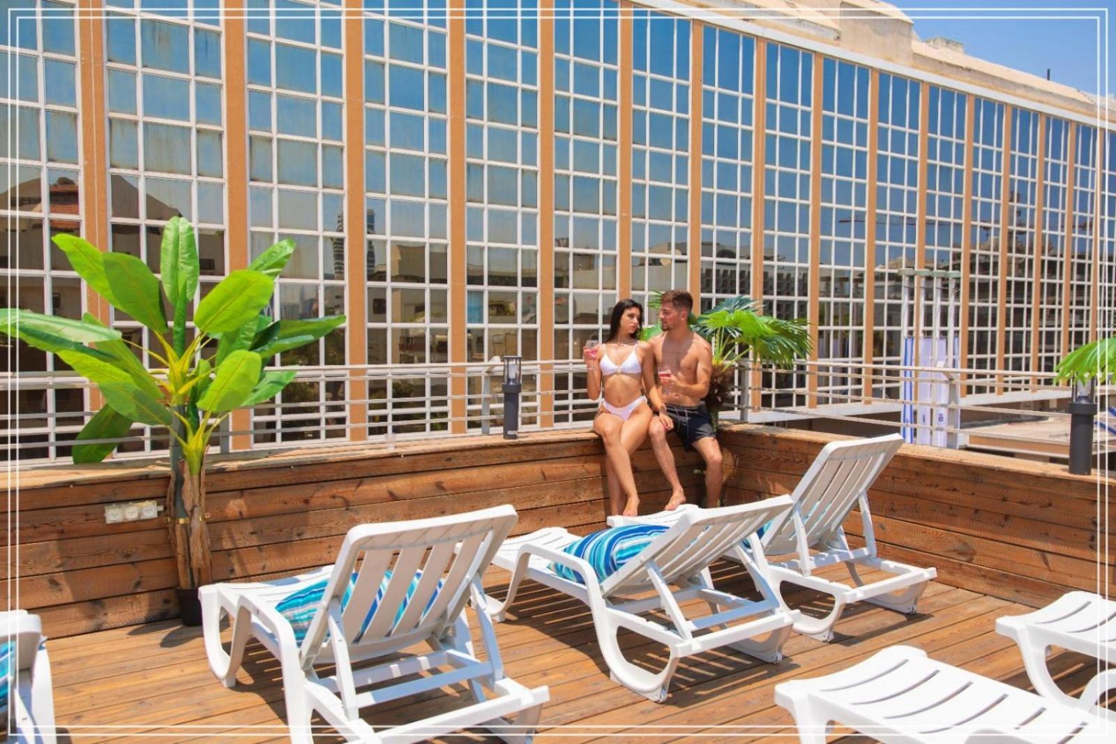 Dream Beach 98 Hotel And Spa Tel Aviv Exterior foto